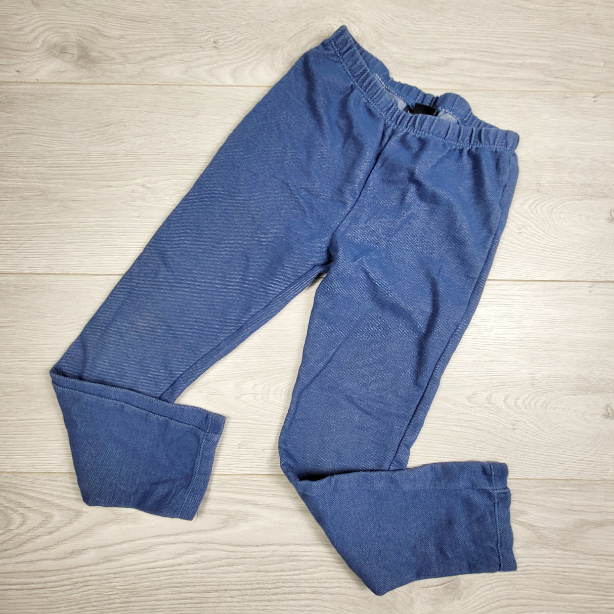 RXC1 - Tommy Hilfiger denim look leggings. Size 6