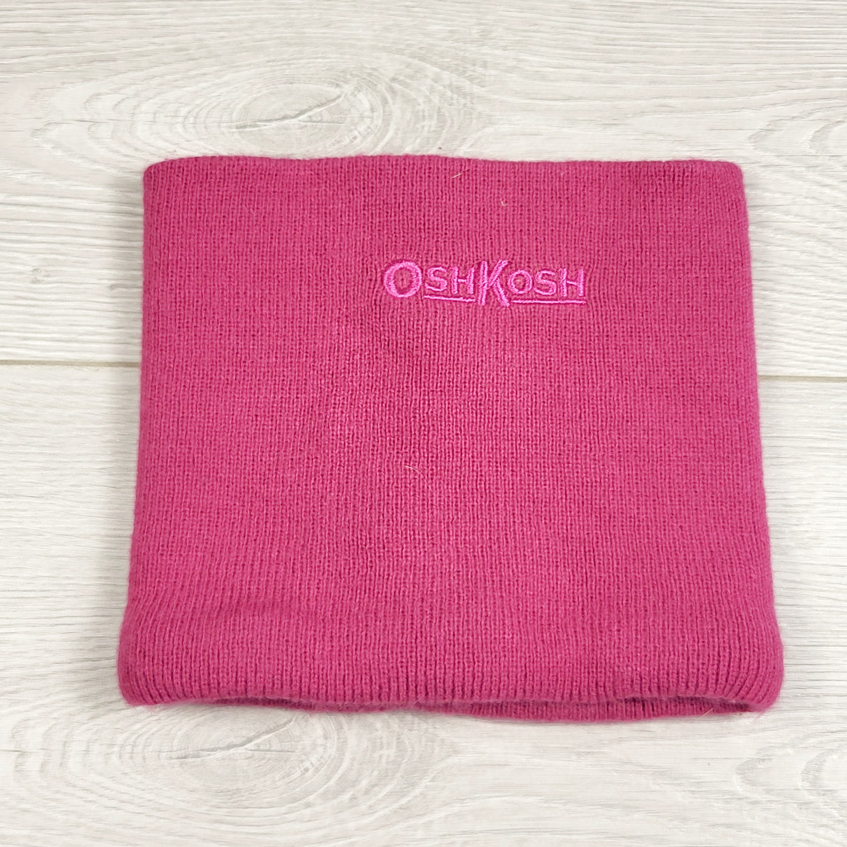 RXC1 - Oshkosh pink neck warmer. One size fits all