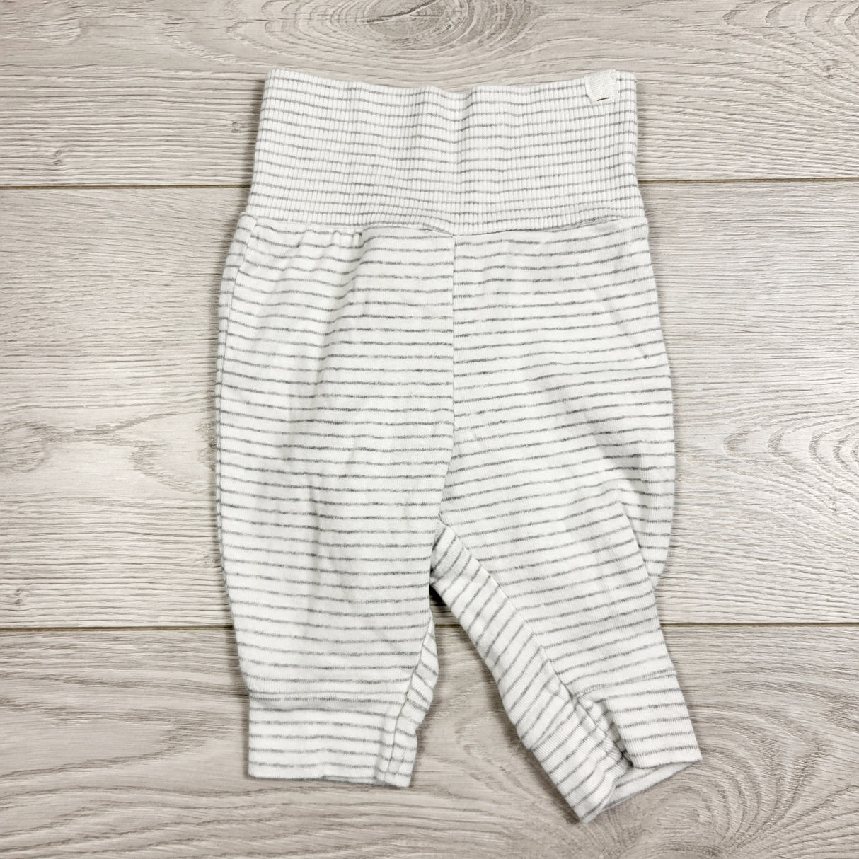 RXC1 - Little Planet white and grey striped cotton pants. Size 3 months
