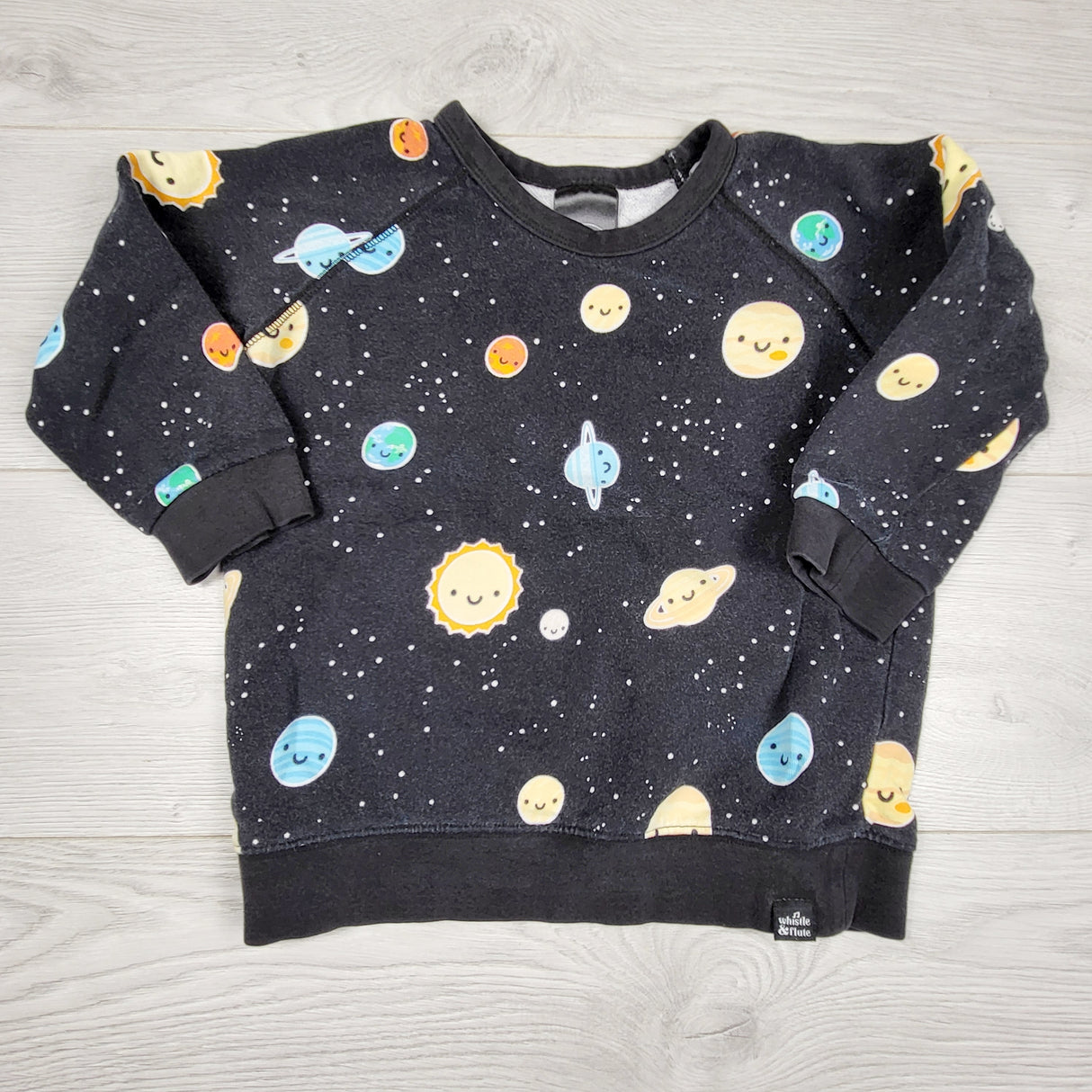 DAMO1 - Whistle and Flute space sweatshirt. Size 7/8