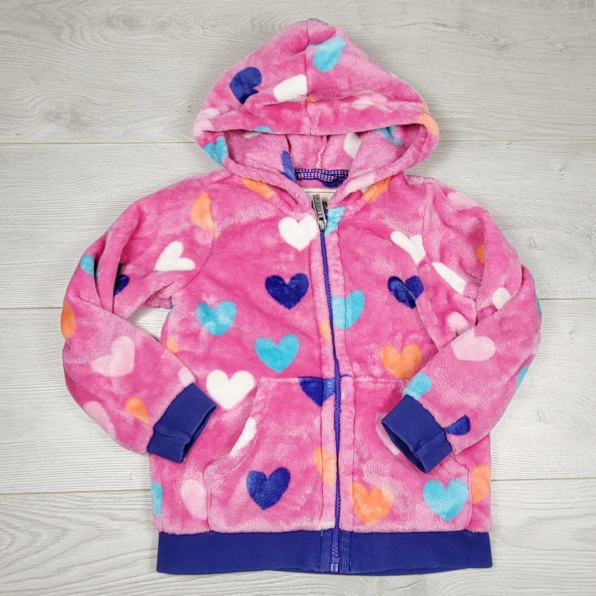 DAMO1 - Hatley pink fuzzy zip up fleece heart hoodie. Size 5T