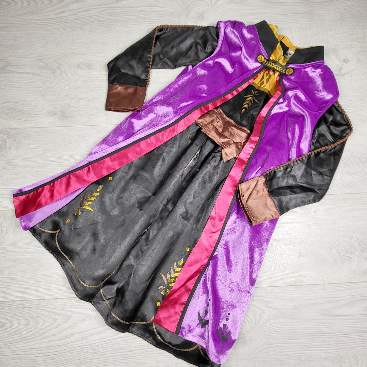 DLJ1 - H and M 2pc Frozen Anna costume. Size 6-8 Years