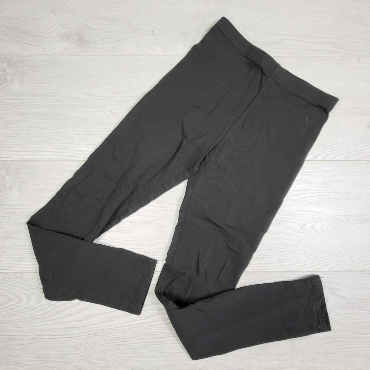 DLJ1- H and M black leggings. Size 9/10