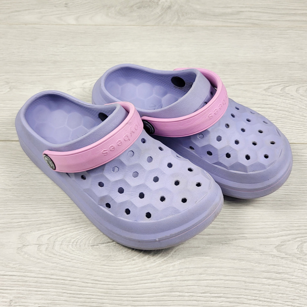 TCLW1 - Joybees purple and pink rubber shoes. Size 12/13