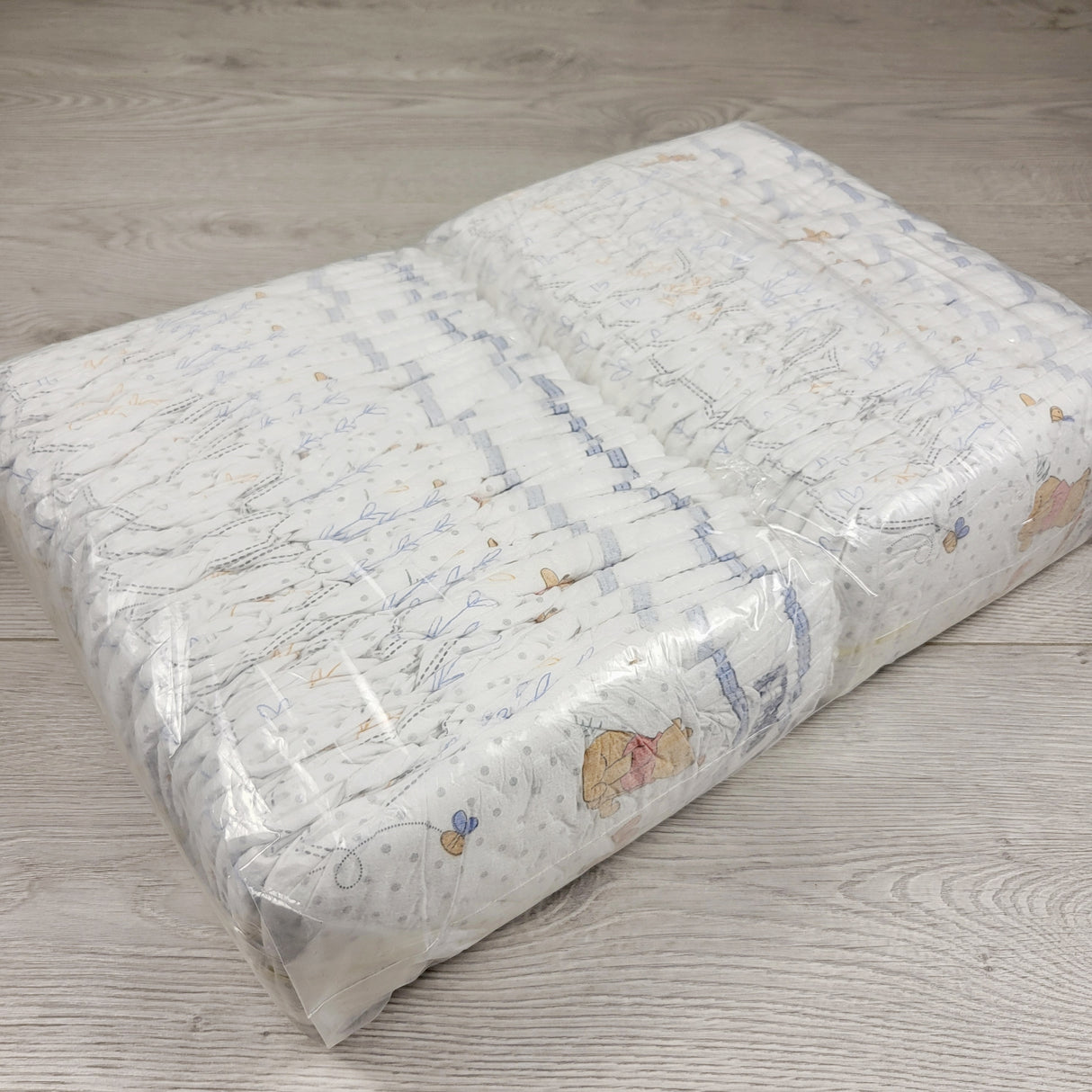 MRSH3 - NEW - Huggies Little Snugglers size 4 diapers (sorry, no shipping)