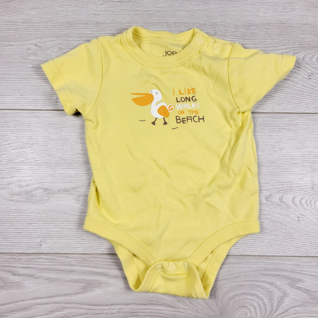 KAMG22 - Joe yellow "I Like Long Walks on the Beach" bodysuit. Size 6-12 months