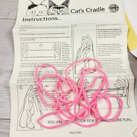 DAMO3 - House of Marbles Cat's Cradle string game
