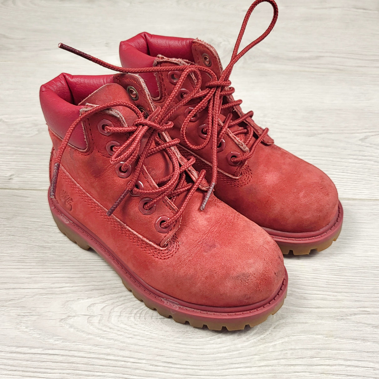 VIBU1 - Timberland red waterproof boots. Size 9 (Toddler)
