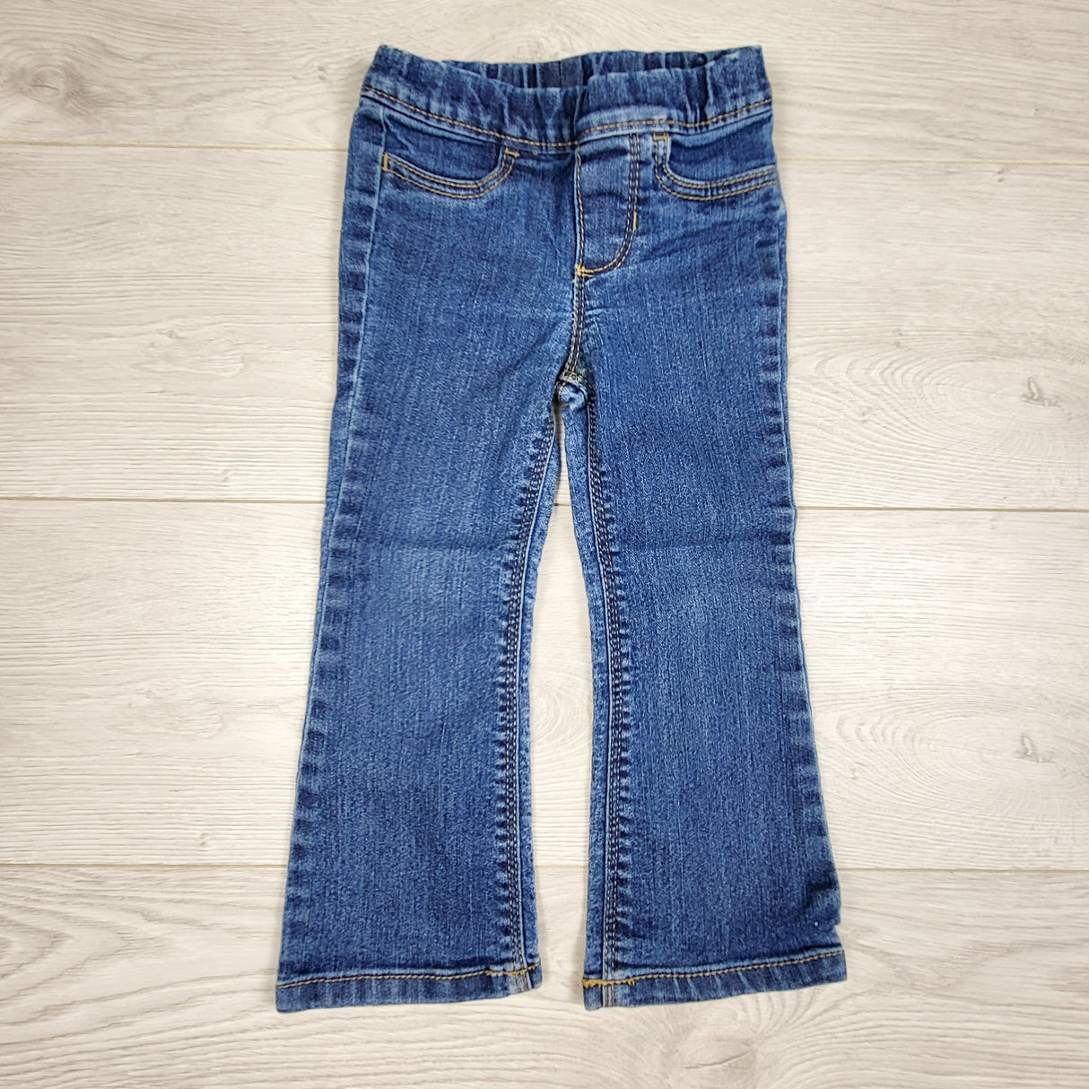 RABR1 - Carters pull on boot leg jeans. Size 2T