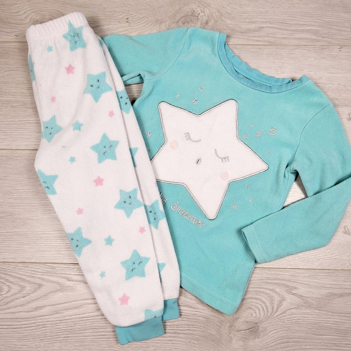 VIBU2 - St. Bernard 2pc fleece PJs with star. Size 3/4T