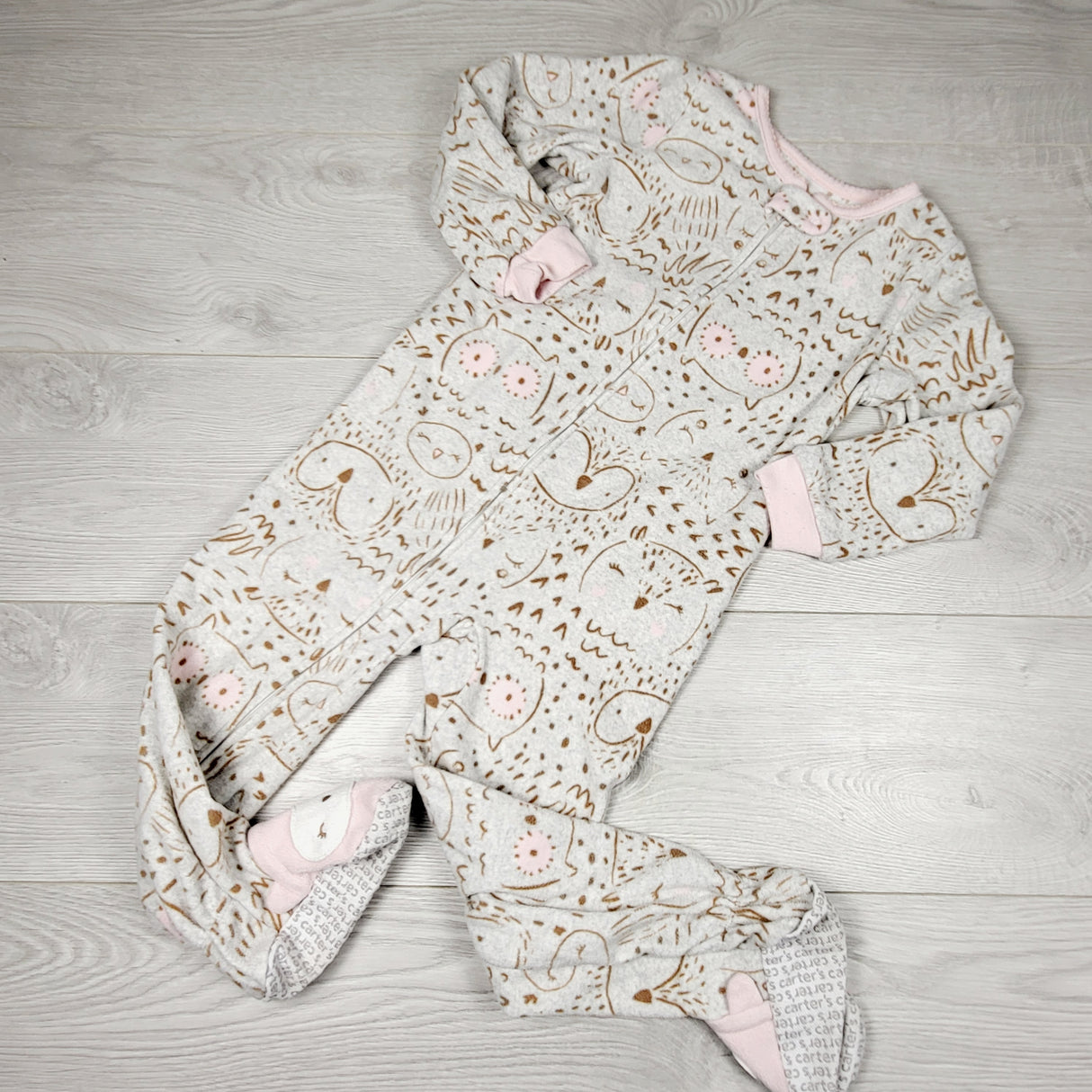 VIBU33 - Carters zippered fleece sleeper with owls. Size 4T