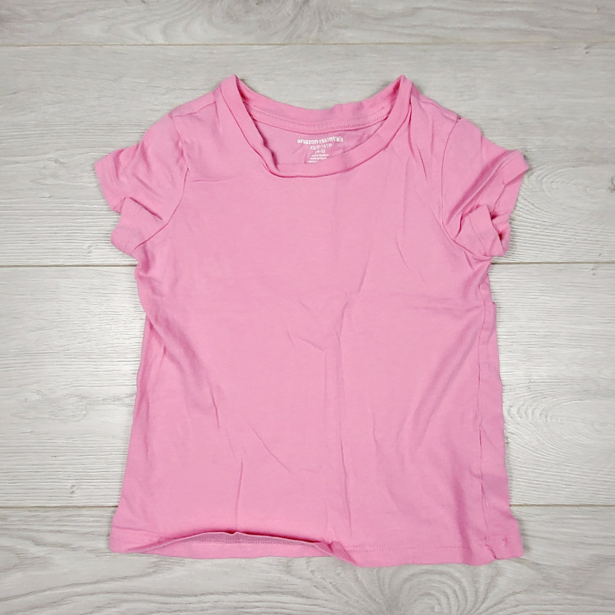 VIBU33 - Amazon Essential pink t-shirt. Size 4/5T