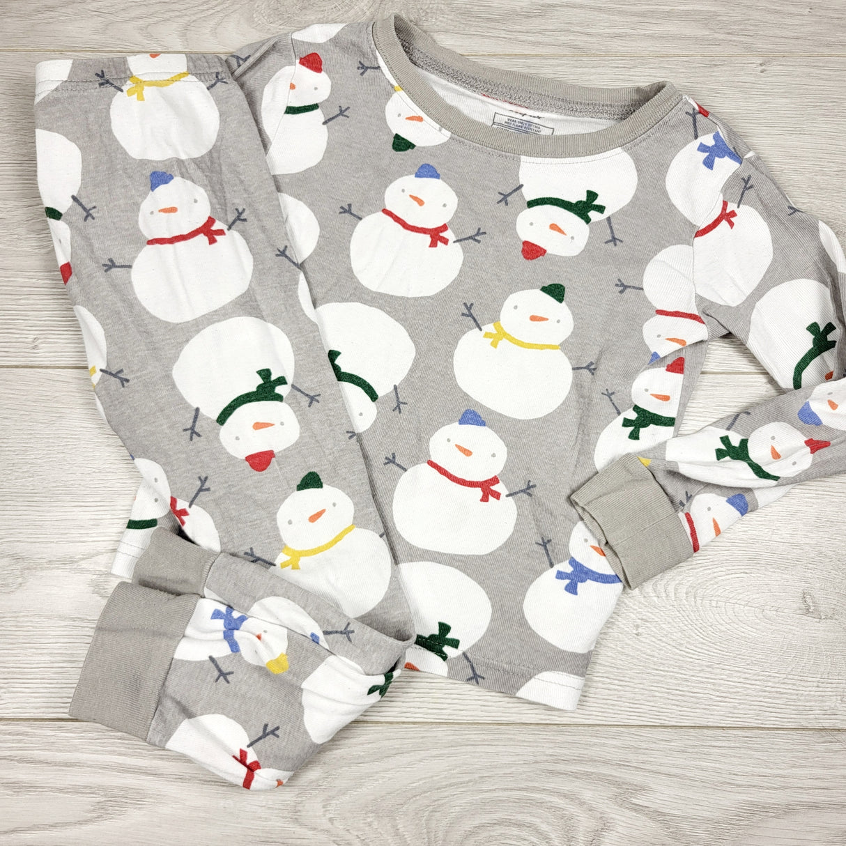 ROWB1- Carters 2pc cotton snowman PJs. Size 4T