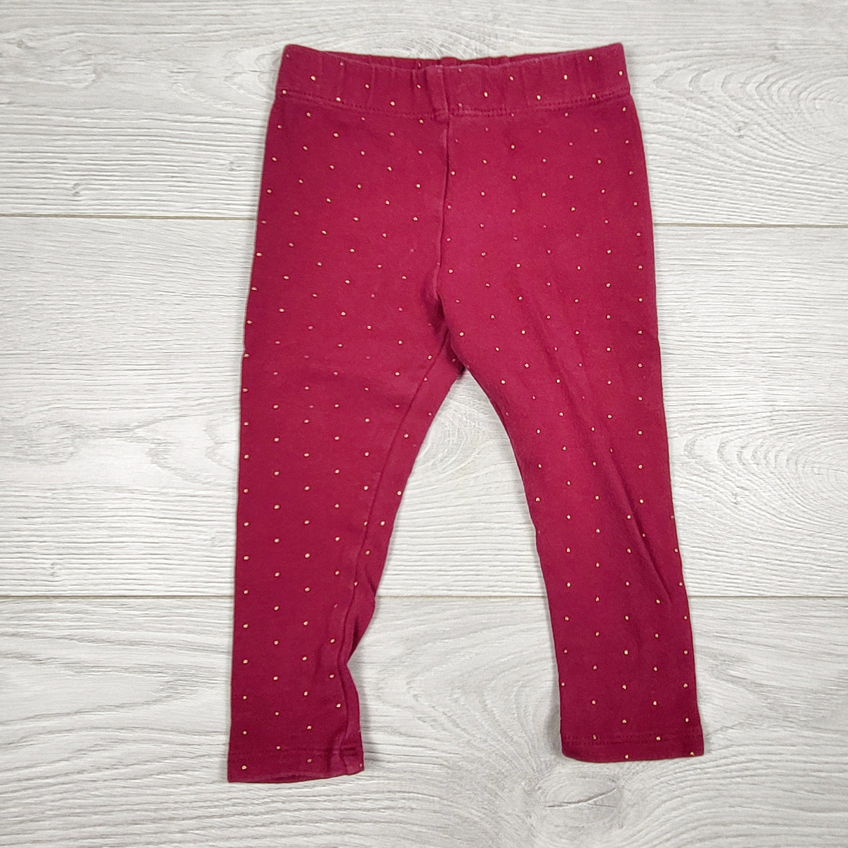 HKTT1 - Plum coloured leggings with polka dots. Size 6-9 months