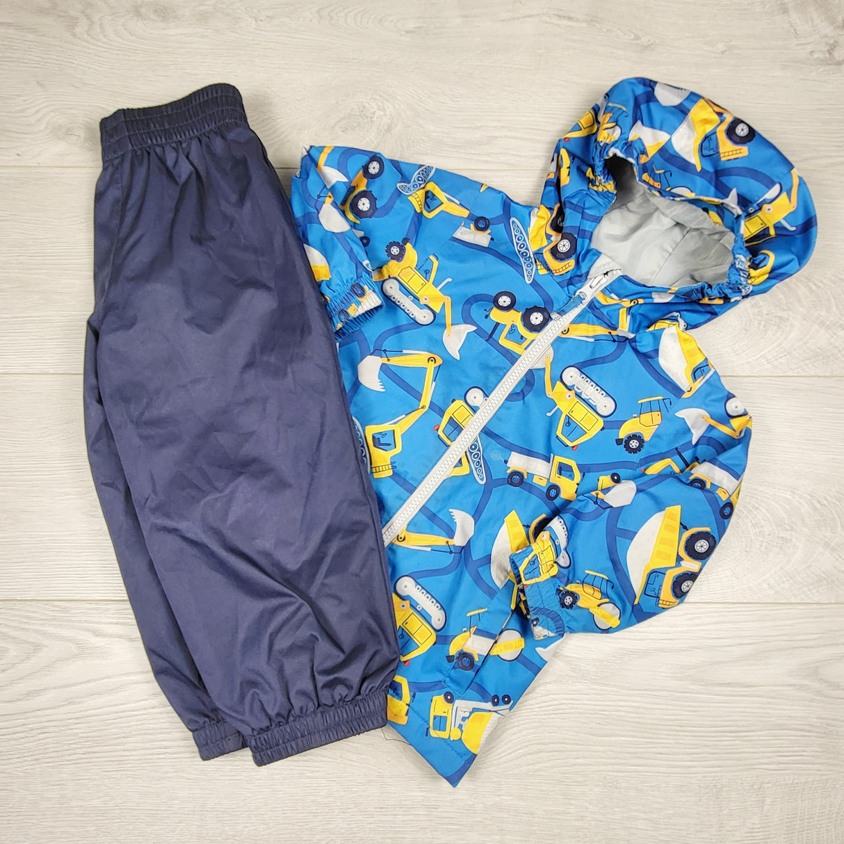 SKOT1 - Gusti 2pc rain set. Size 2T