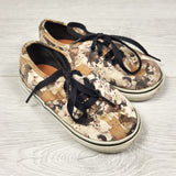 STLL1 - Vans lace up canvas shoes with cats. Size 8