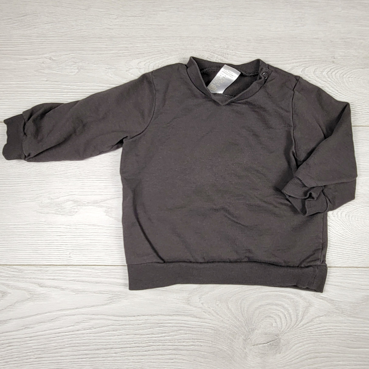 MGHN1 - H and M dark grey organic cotton sweatshirt. Size 6-9 months