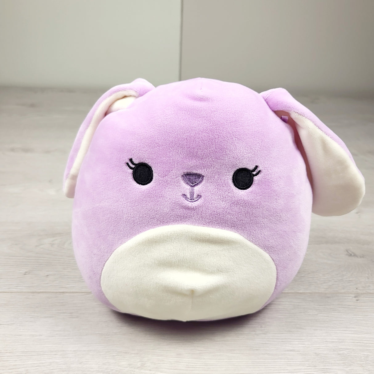SRIS1 - Squishmallow 10 inch plush bunny