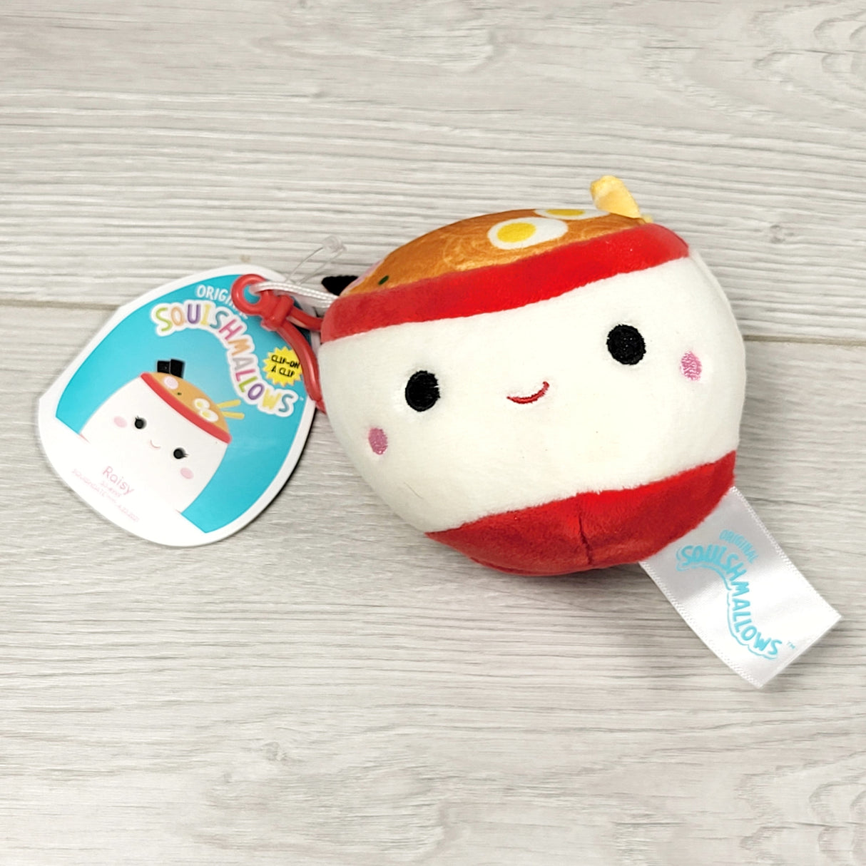 SRIS1 - NEW - Squishmallows Raisy Ramen clip-on