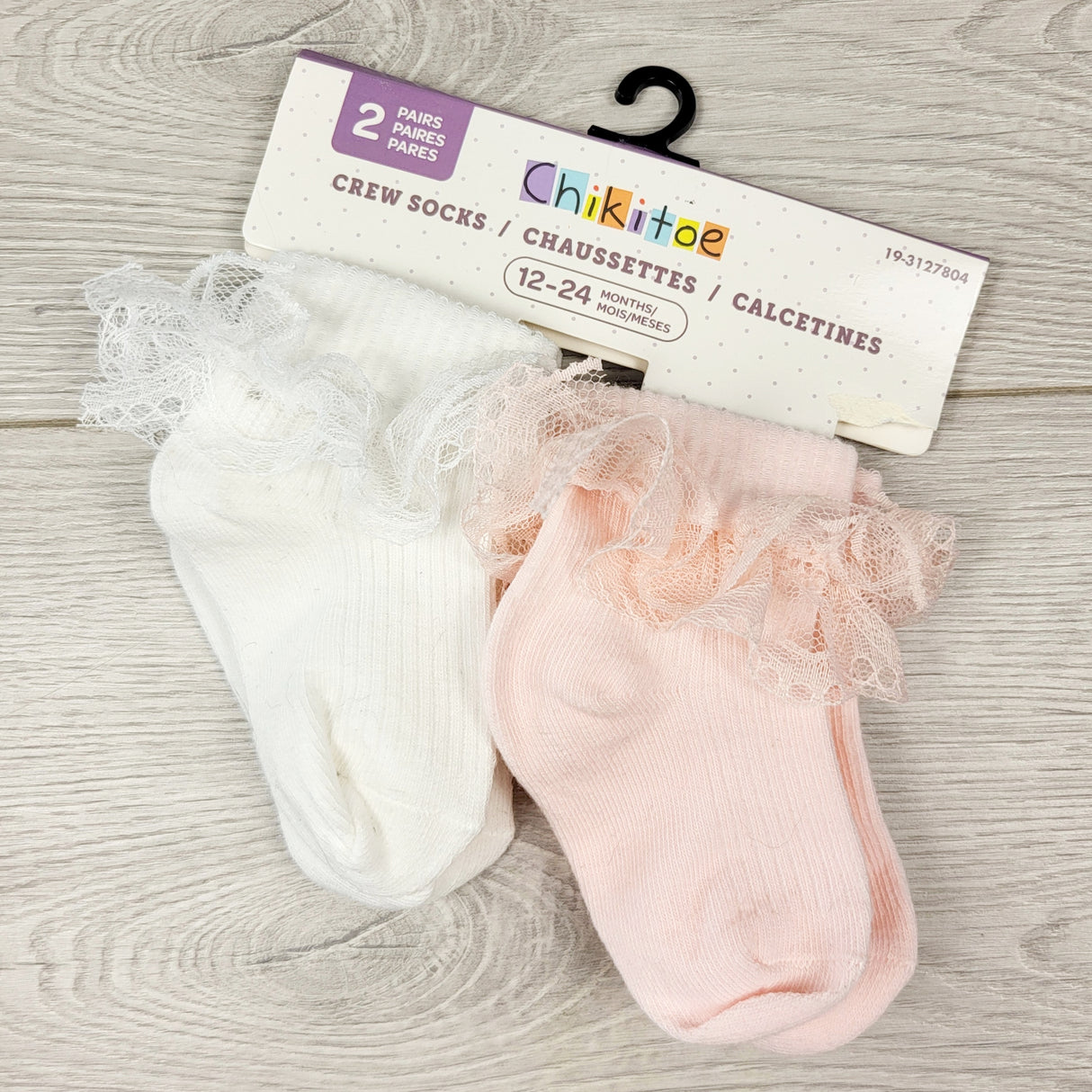 RBEN1 - NEW - Chikitoe crew socks. Size 12-24 months
