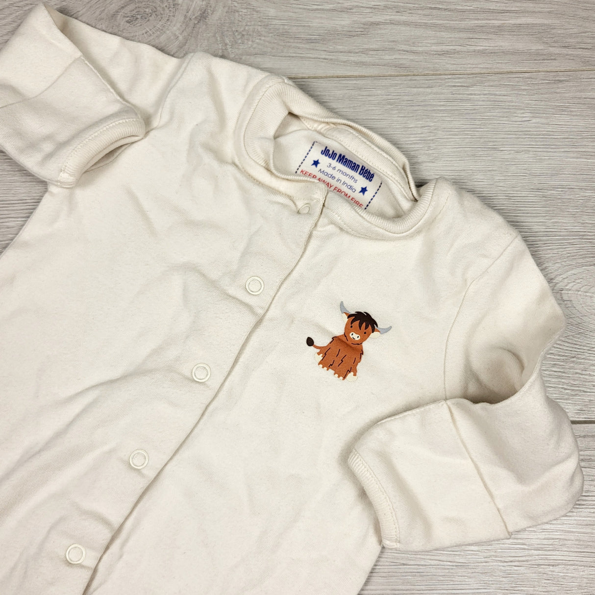 SAFW11 - Jojo Maman Bebe cotton sleeper with cow. Size 3-6 months