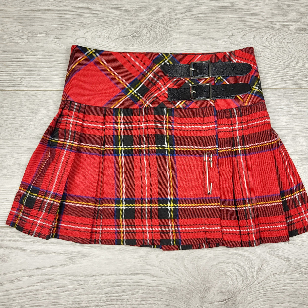 KCHV4 - The Kilt brand red tartan plaid skirt. Size 3/4T