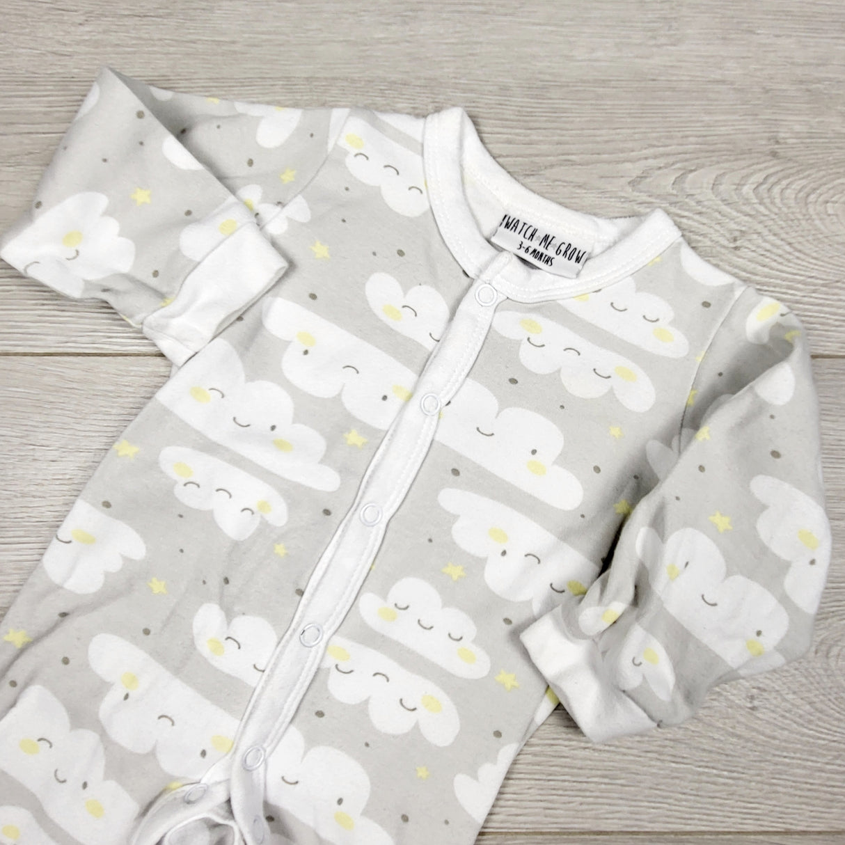 KRML1 - Watch Me Grown grey cotton sleeper with clouds. Size 3-6 months