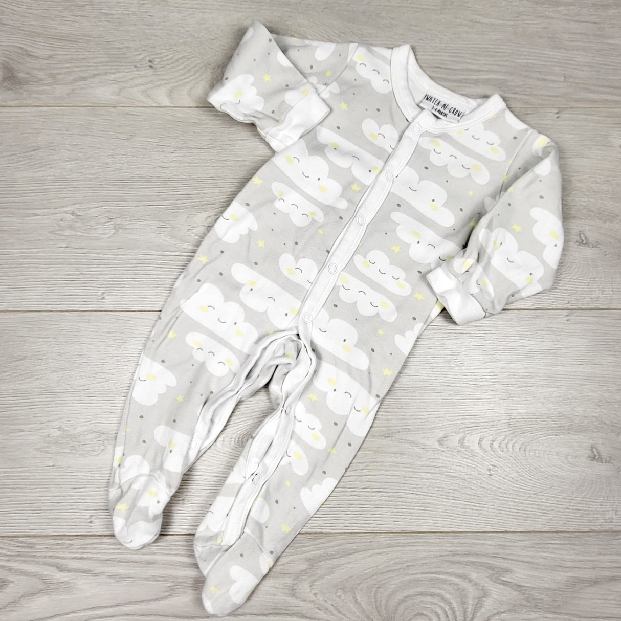 KRML1 - Watch Me Grown grey cotton sleeper with clouds. Size 3-6 months