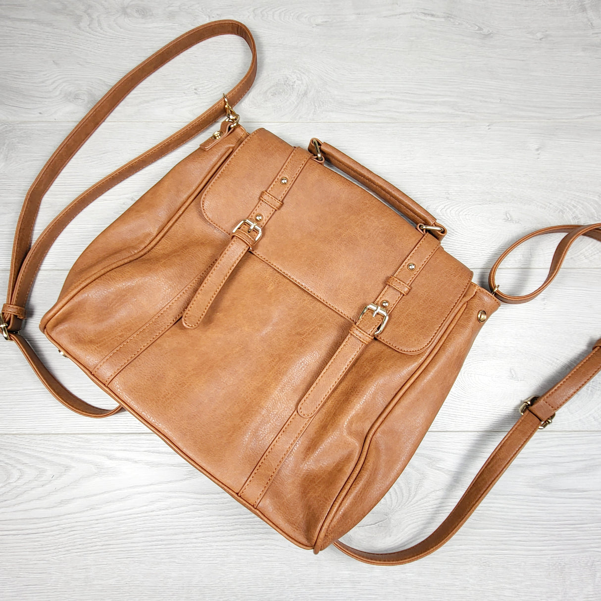 MGHN4 - MMS Design Studio Loretta Messenger Vegan Leather Backpack