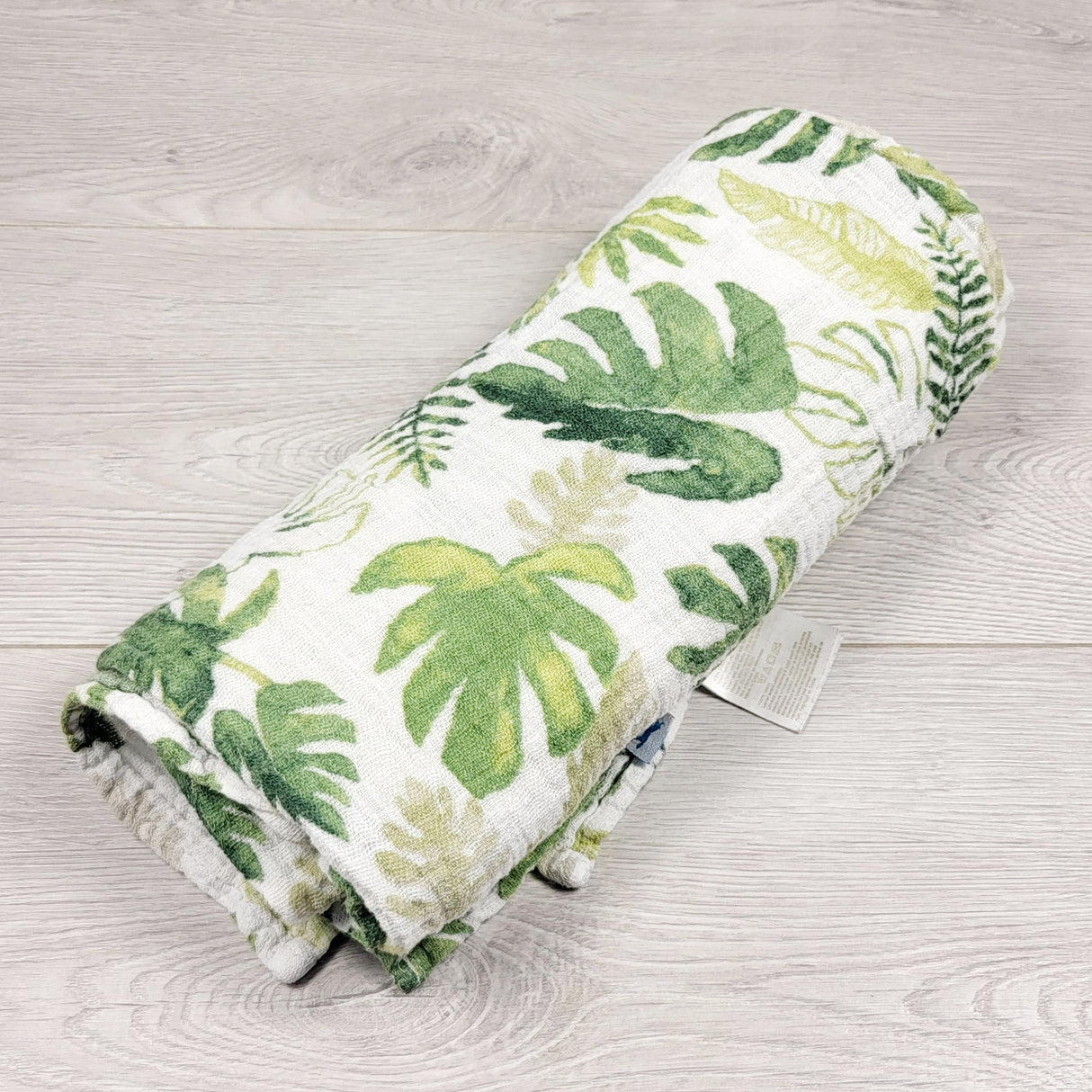 Little Unicorn leaf printed muslin cotton swaddle