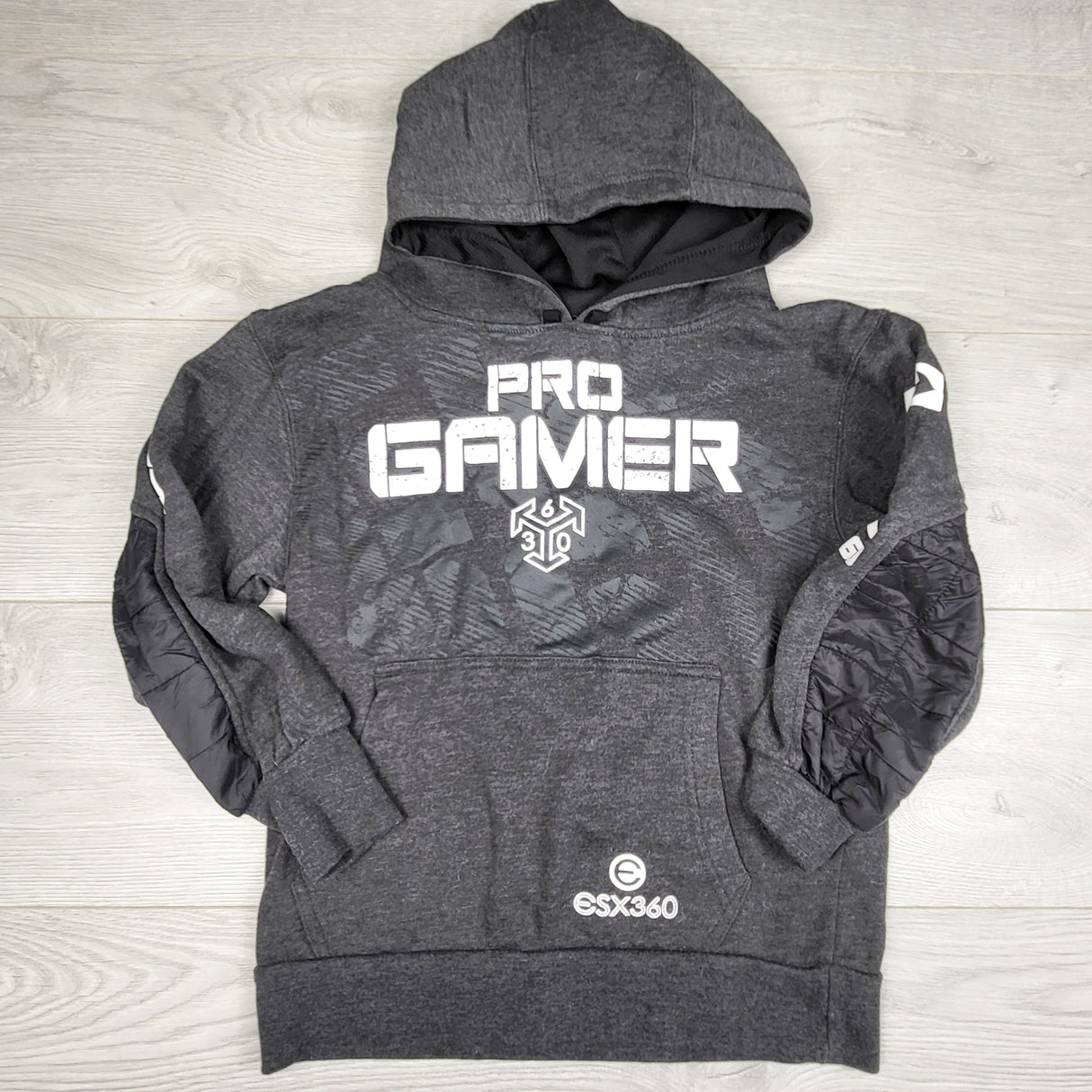 Grey ESX360 Pro Gamer Hoodie with Padded Sleeves. Size 8