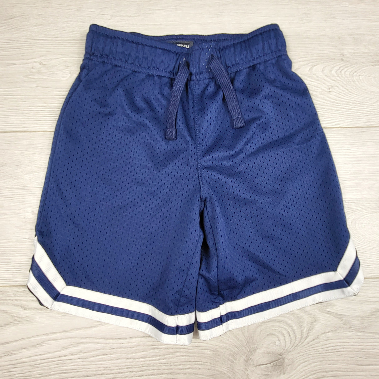 Oshkosh navy drawstring active shorts. Size 5T