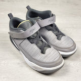 Air Jordan Max Aura 5 PS 'Cement Grey Anthracite' shoes. Youth size 3