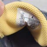 Air Jordan Max Aura 5 PS 'Cement Grey Anthracite' shoes. Youth size 3