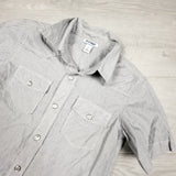 Old Navy pin striped snap button down shirt. Size small (6/7)