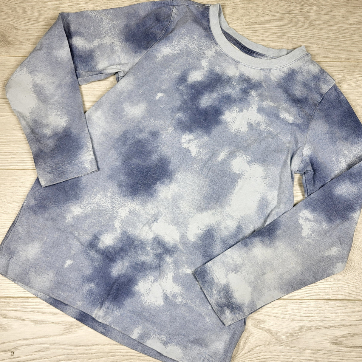 Pekkle blue tie dye long sleeve top. Size 10