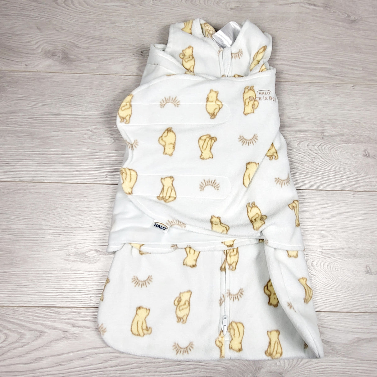 Halo x Disney Baby fleece Winnie the Pooh swaddle sleep sack. Size 0-3 months