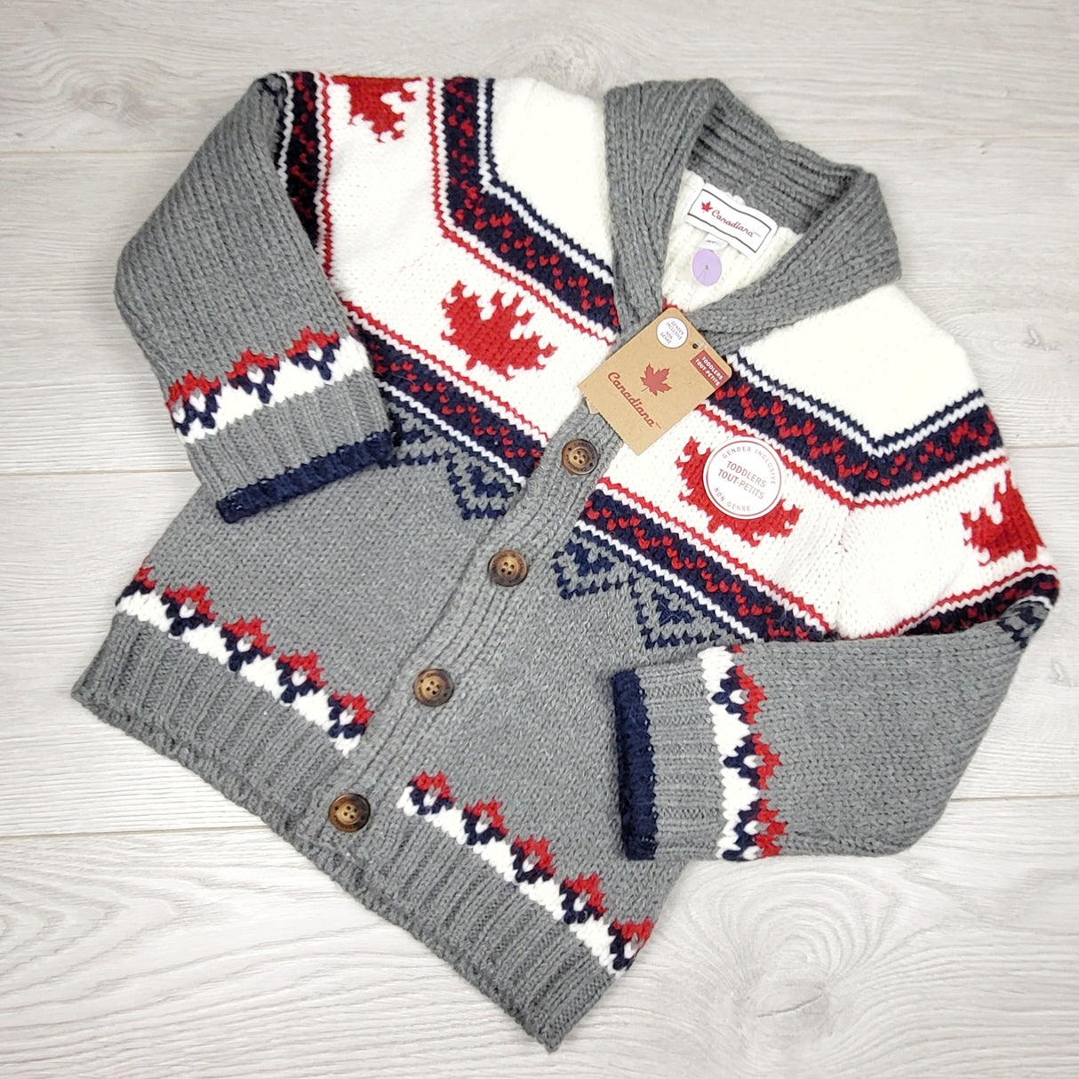 NEW - Canadiana maple leaf sweater. Size 4T