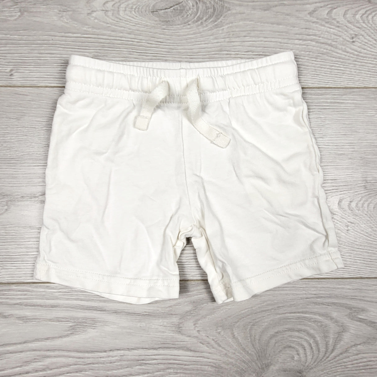 H and M white drawstring shorts. Size 18-24 months