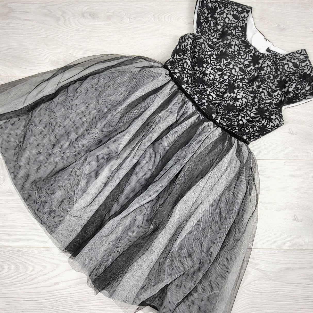 George black and grey special occasion dress. Size 7