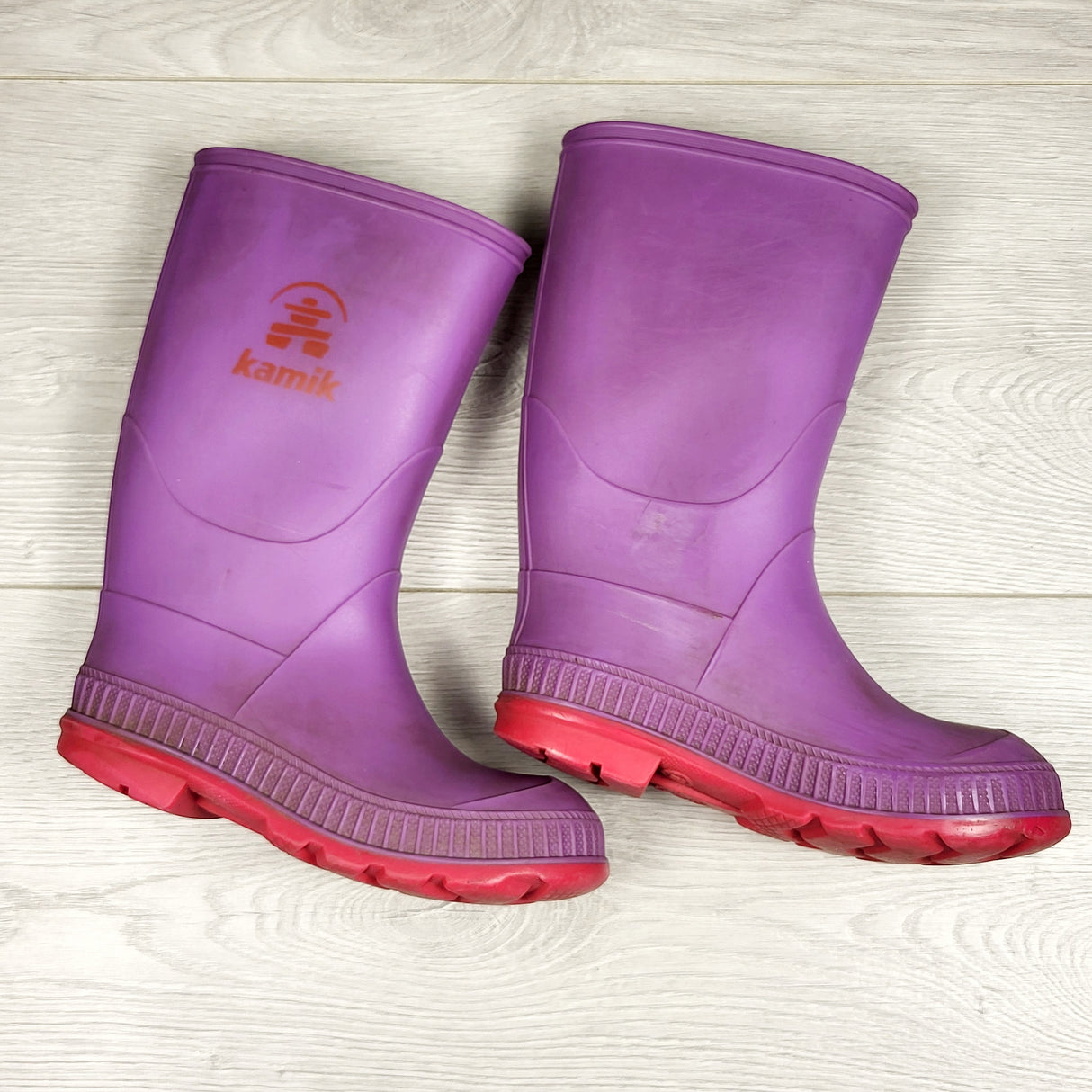 Kamik purple rain boots. Size 11