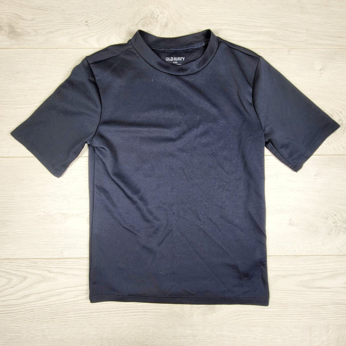 Old Navy navy quick dry t-shirt. Size 8