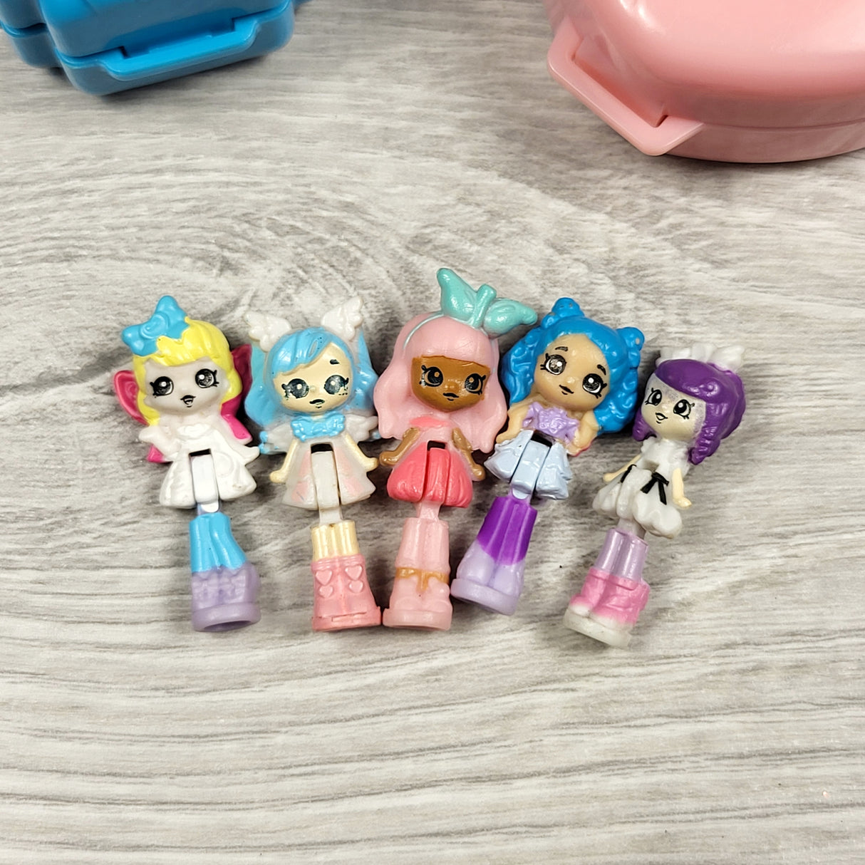 Lot of Shopkins Lil' Secrets Secret Lockets