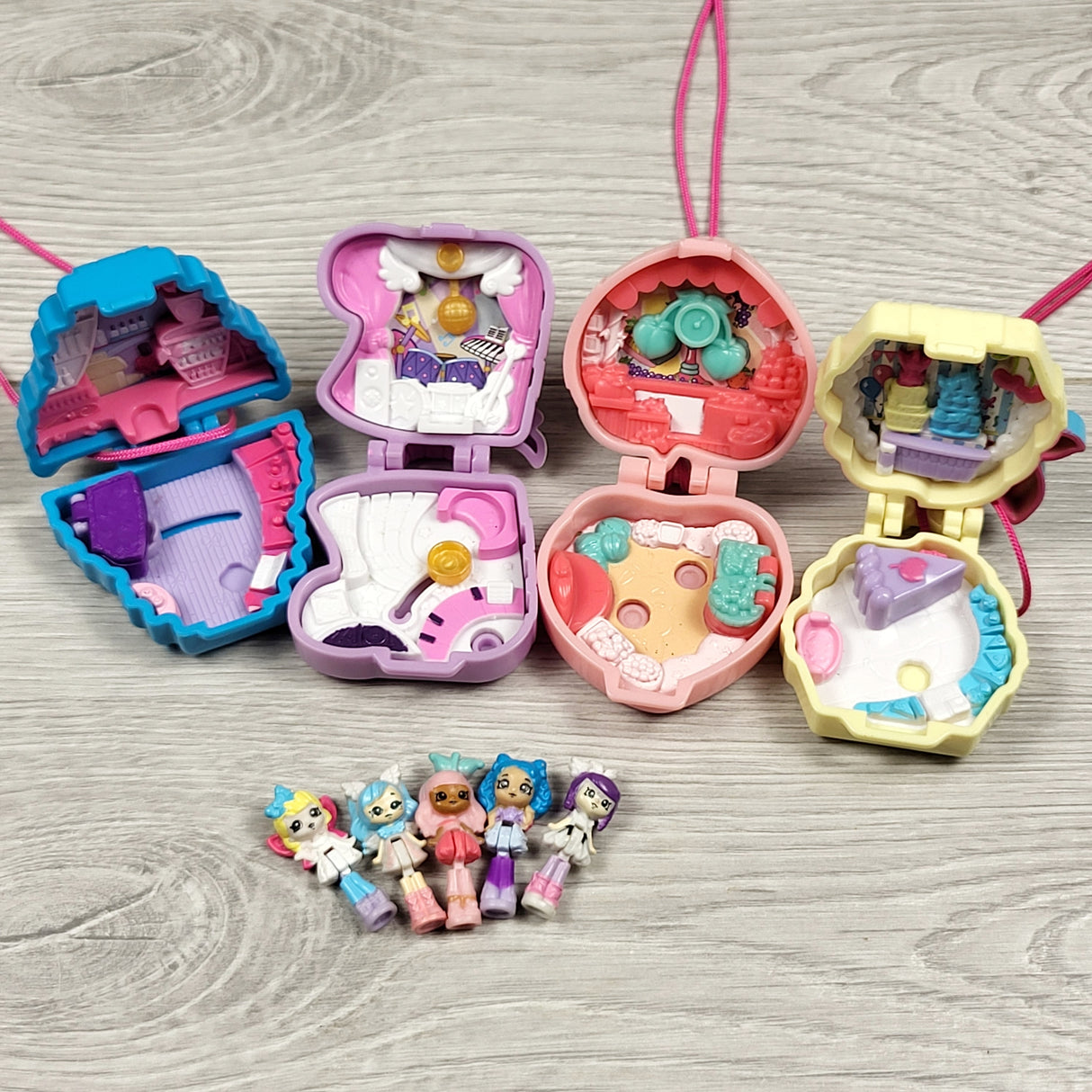 Lot of Shopkins Lil' Secrets Secret Lockets