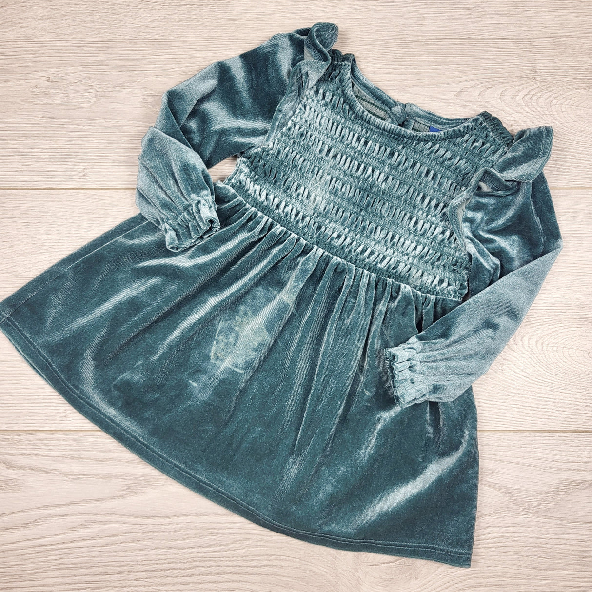 Old Navy green velvet dress. Size 0-3 months