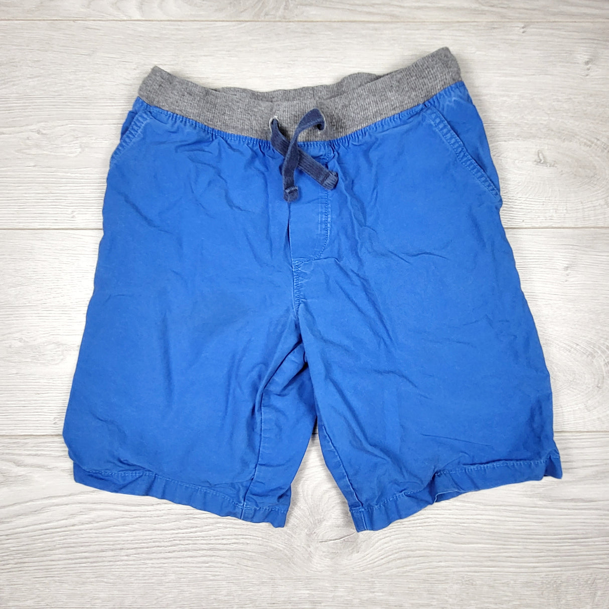 Carteers blue twill shorts with cotton waistband. Size 8