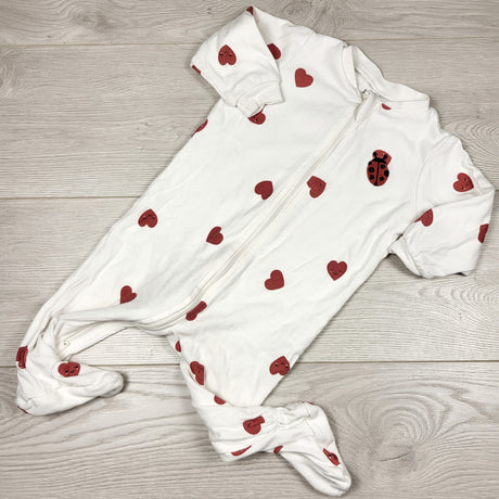 Pekkle white zippered cotton sleeper with hearts. Size 9 months