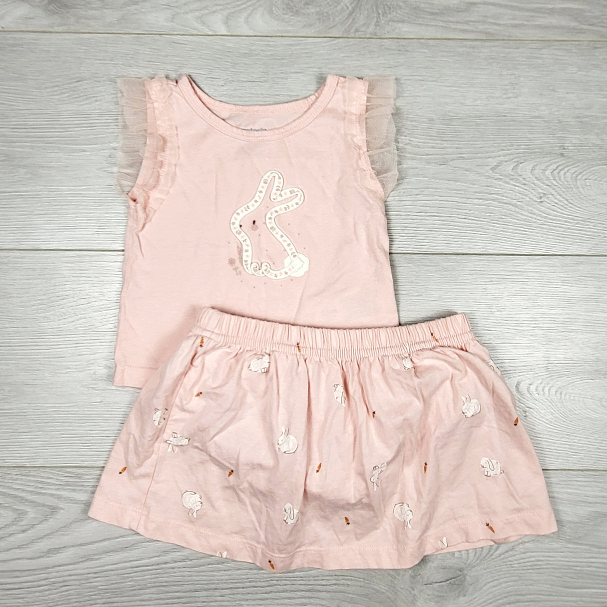 Carters pink 2pc set with bunnies. Size 18 months