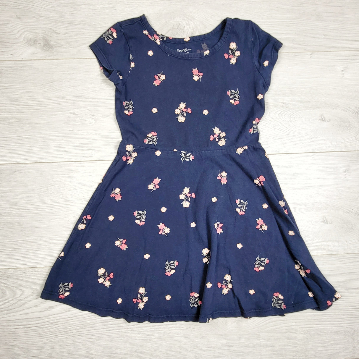 George navy floral print skater dress. Size 4/5T