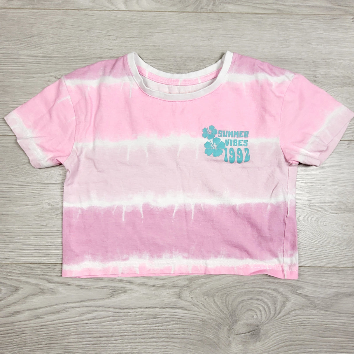 Primark tie dye style striped cropped t-shirt. Size 4/5T